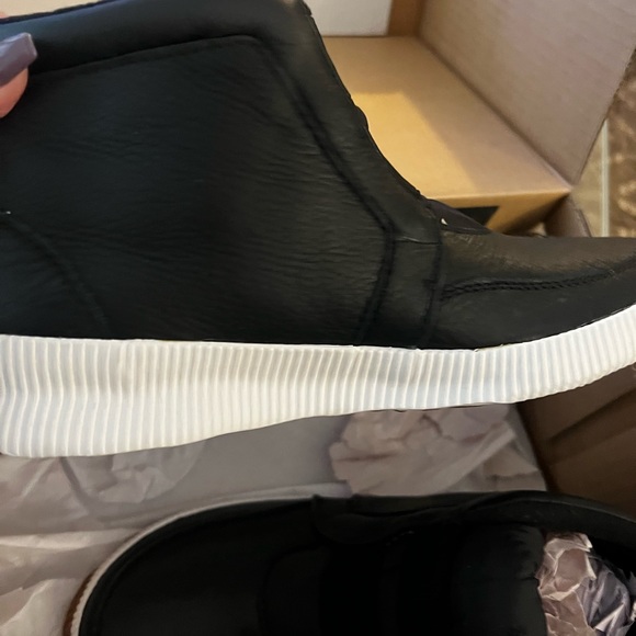 Brand New Sorel booties or sneakers. - Picture 3 of 3